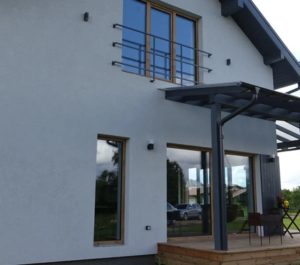 Saluds Synego geneo Woodec dekors